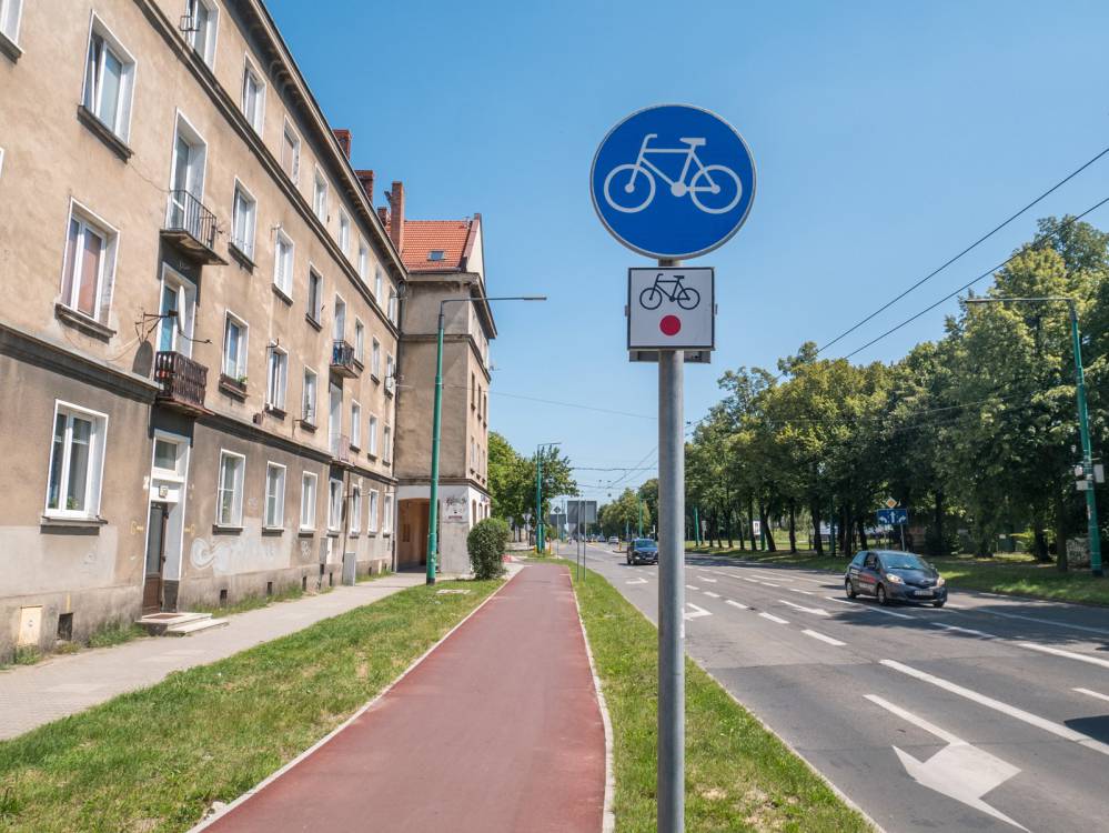 Czerwony szlak rowerowy nr 142 w Tychach